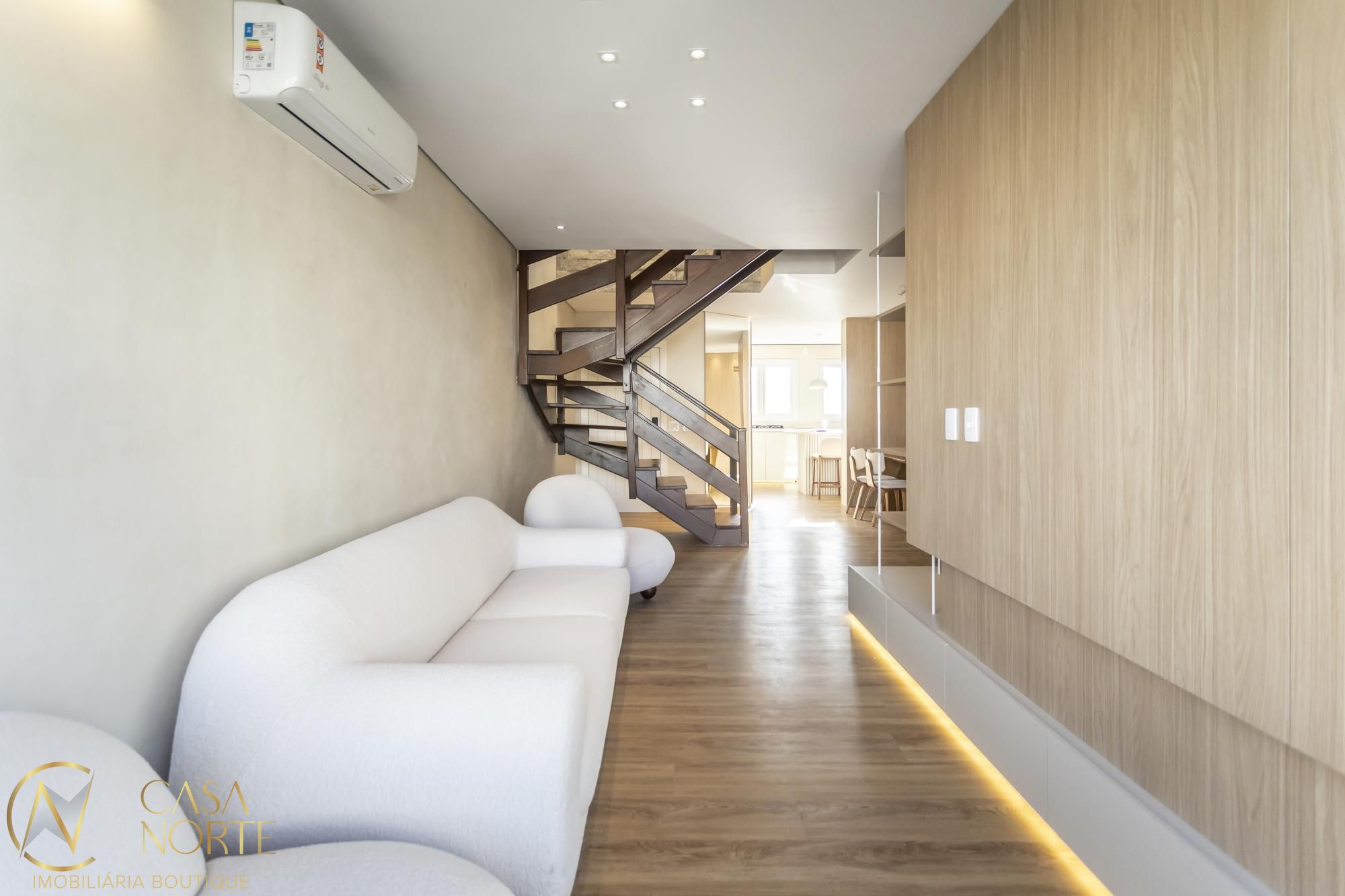 Cobertura à venda com 3 quartos, 270m², 3 suítes, 3 vagas, Travessa Saúde no bairro Auxiliadora em Porto Alegre