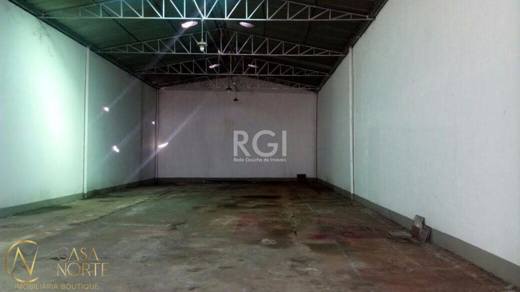 Pavilhão à venda , 330m², Avenida Bernardino Silveira Amorim no bairro Rubem Berta em Porto Alegre