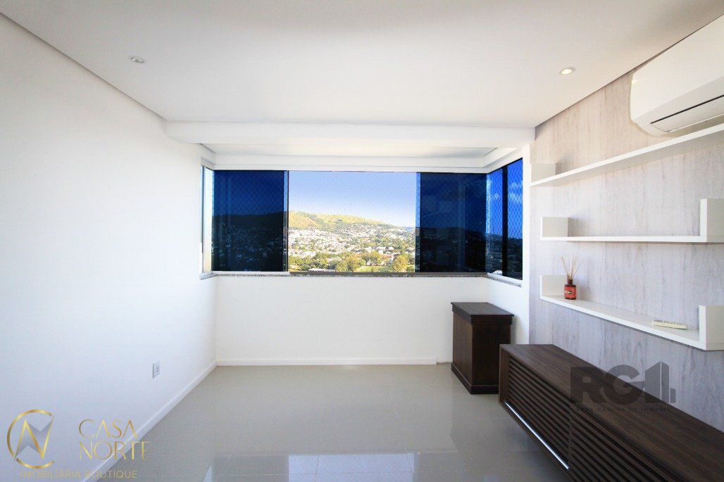 Apartamento à venda com 2 quartos, 71m², 1 suíte, 2 vagas, Rua Professor Freitas Cabral no bairro Jardim  Botânico em Porto Alegre