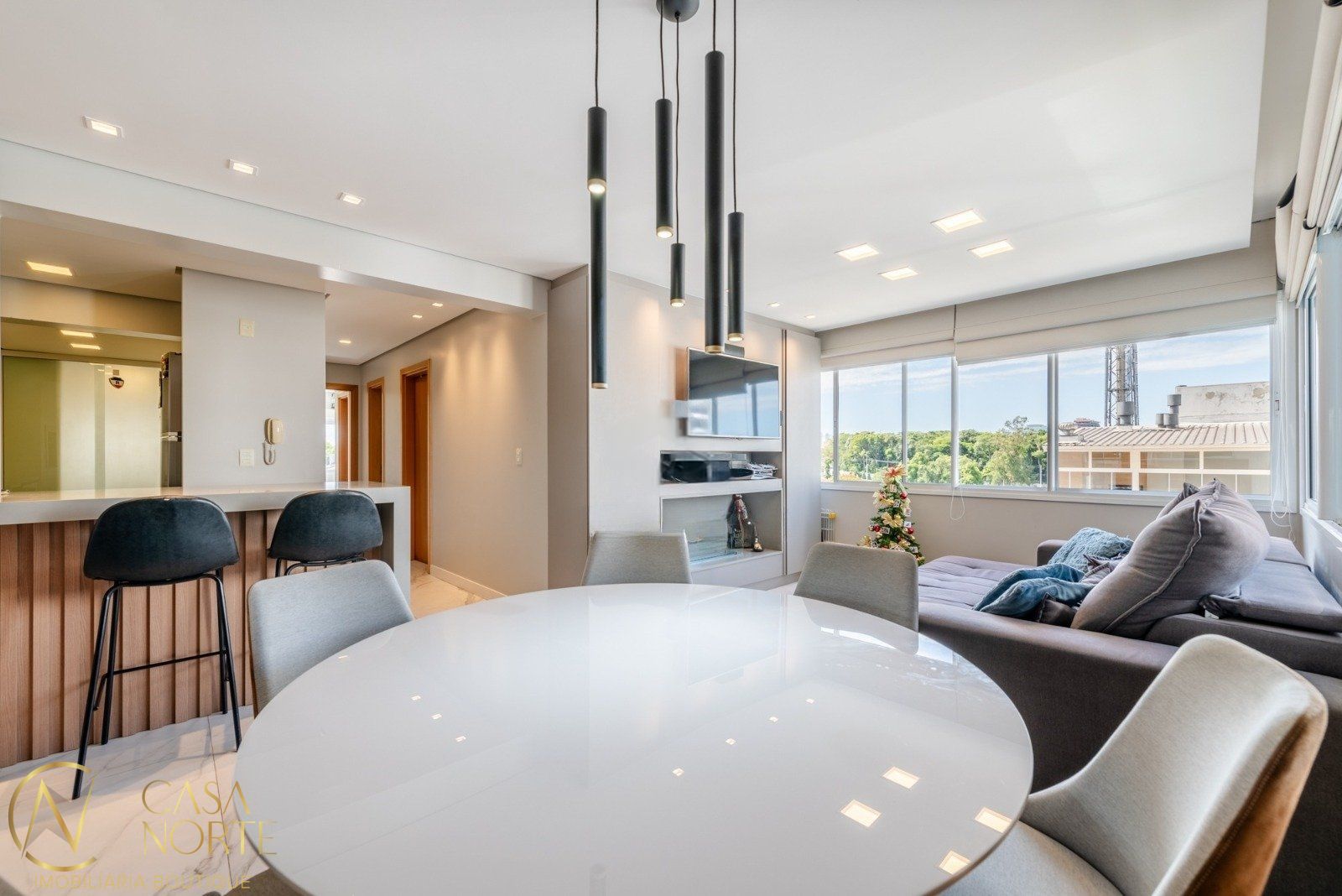 Apartamento à venda com 2 quartos, 87m², 1 suíte, 2 vagas, Acélio Daudt no bairro Passo da Areia em Porto Alegre