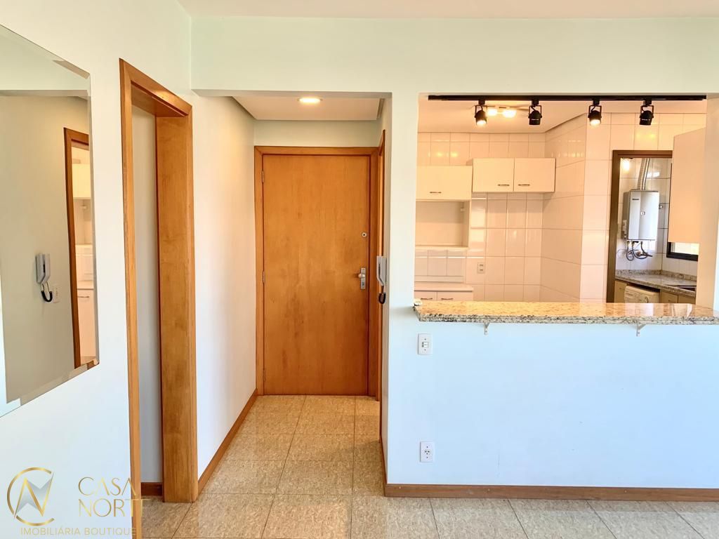 Apartamento à venda com 2 quartos, 84m², 1 suíte, 1 vaga, Rua Casemiro de Abreu no bairro Bela Vista em Porto Alegre