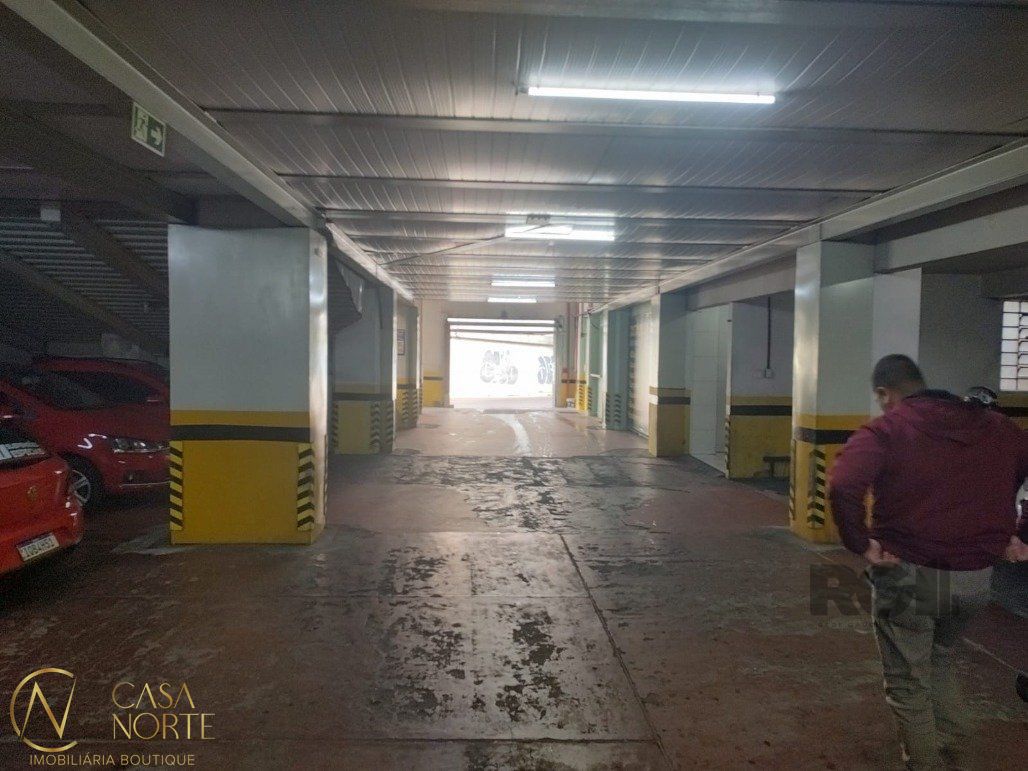 Pavilhão à venda , 2400m², Avenida Julio de Castilhos no bairro Centro Histórico em Porto Alegre