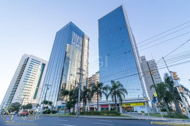 Sala Comercial à venda , 46m², 1 vaga, Avenida Ipiranga no bairro Praia de Belas em Porto Alegre