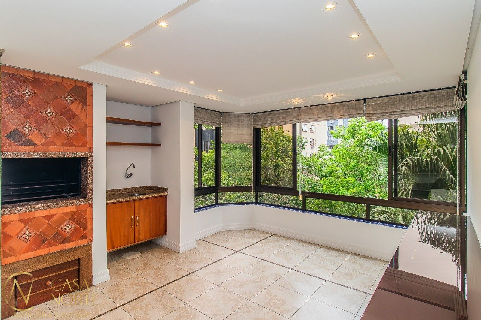 Apartamento à venda com 3 quartos, 118m², 1 suíte, 2 vagas, Rua Portugal no bairro São João em Porto Alegre