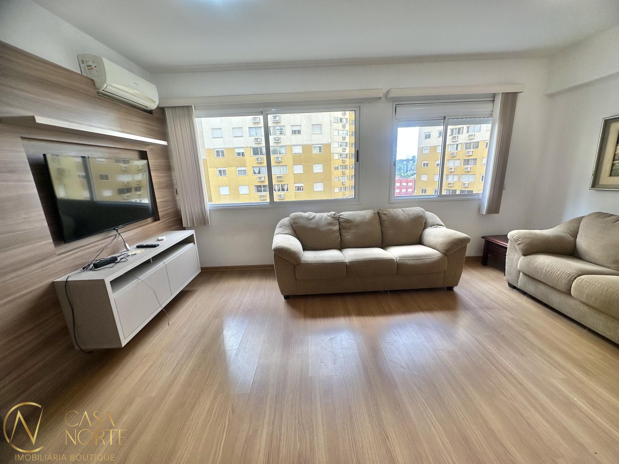Apartamento à venda com 2 quartos, 88m², 1 suíte, 1 vaga, Avenida Bento Gonçalves no bairro Partenon em Porto Alegre