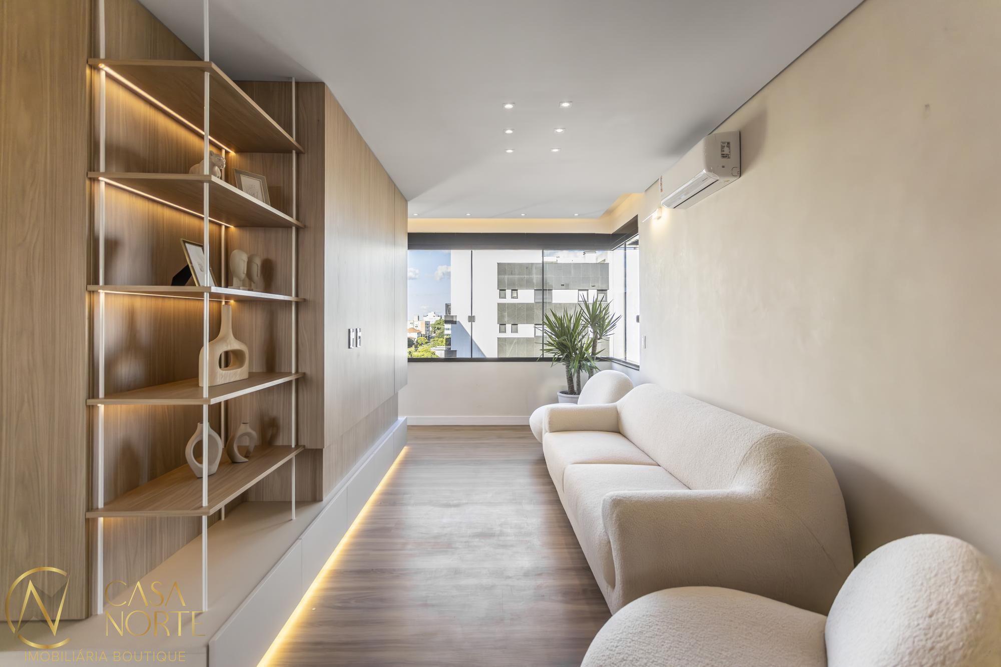 Cobertura à venda com 3 quartos, 270m², 3 suítes, 3 vagas, Travessa Saúde no bairro Auxiliadora em Porto Alegre
