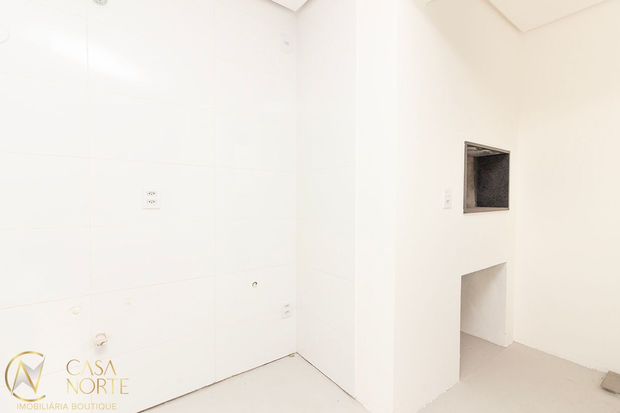 Apartamento à venda com 2 quartos, 58m², 2 suítes, 1 vaga, Rua Honório Silveira Dias no bairro São João em Porto Alegre