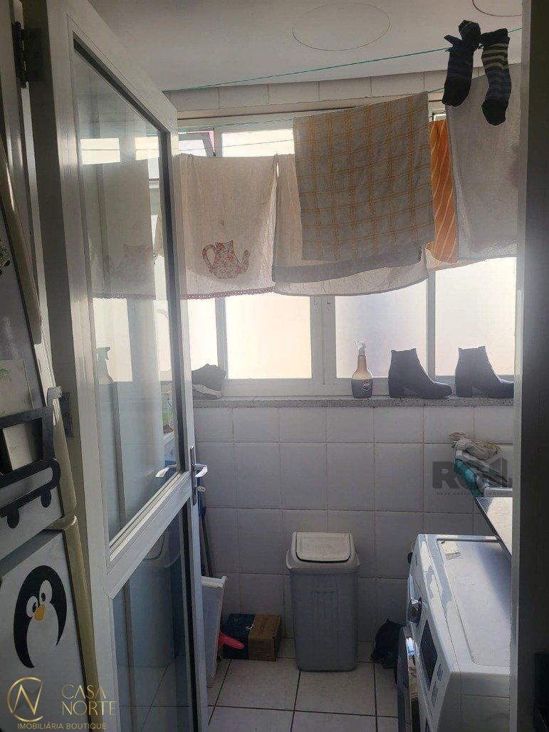 Apartamento à venda com 3 quartos, 73m², 1 suíte, 1 vaga, Rua Afonso Taunay no bairro Boa Vista em Porto Alegre
