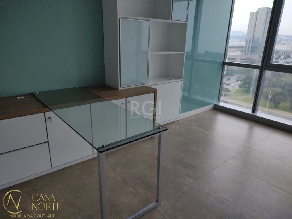 Sala Comercial à venda , 46m², 1 vaga, Avenida Ipiranga no bairro Praia de Belas em Porto Alegre