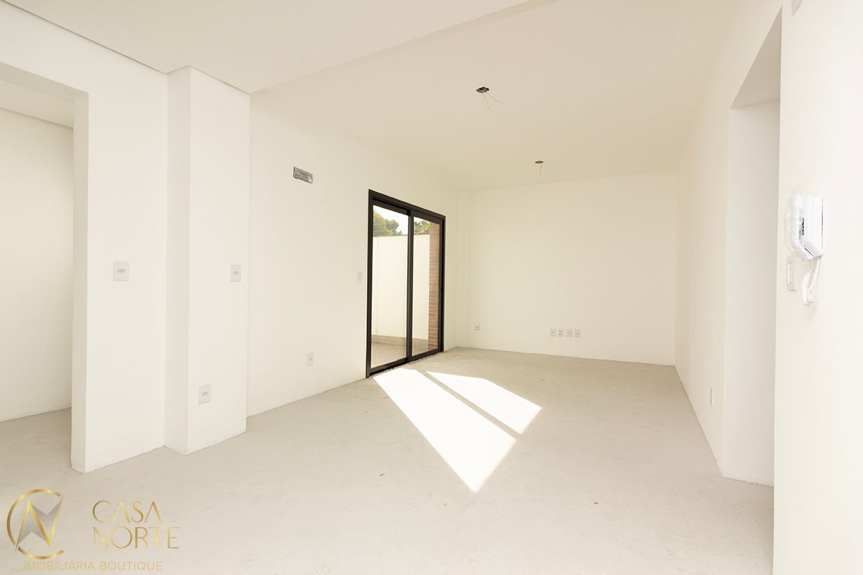 Apartamento à venda com 2 quartos, 71m², 1 suíte, 1 vaga, Rua Honório Silveira Dias no bairro São João em Porto Alegre
