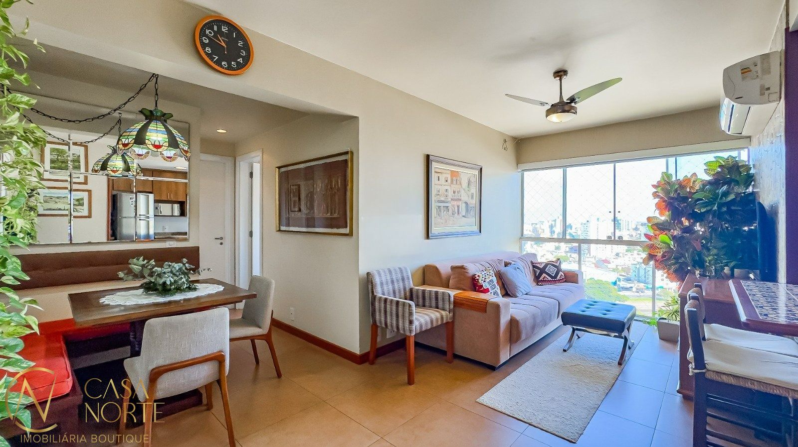 Apartamento à venda com 2 quartos, 65m², 1 suíte, 2 vagas, Rua Felipe de Oliveira no bairro Petrópolis em Porto Alegre