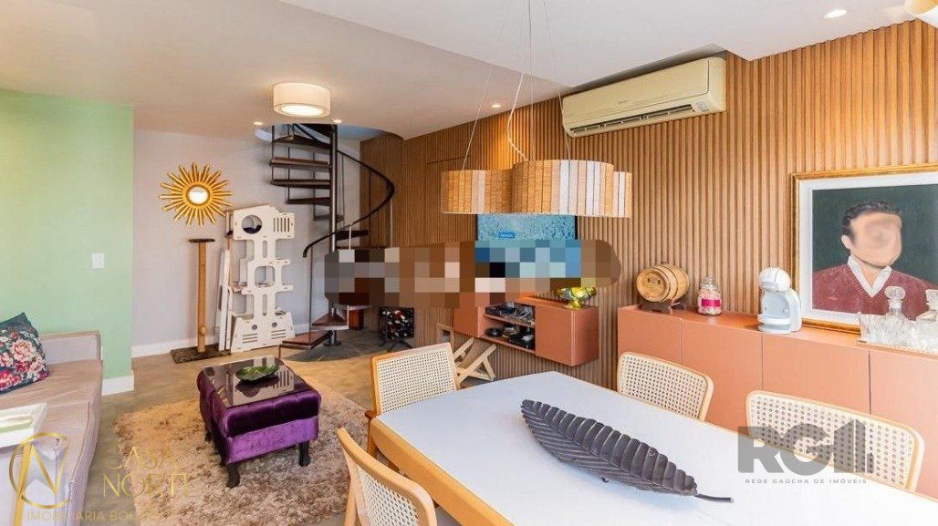 Cobertura à venda com 3 quartos, 200m², 1 suíte, 2 vagas, Rua Marquês do Pombal no bairro Moinhos de Vento em Porto Alegre