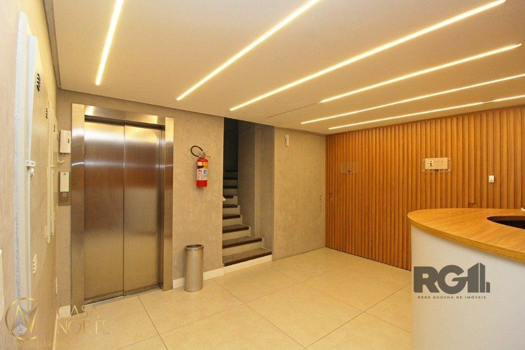 Sala Comercial à venda , 90m², Rua Felipe Camarão no bairro Rio Branco em Porto Alegre