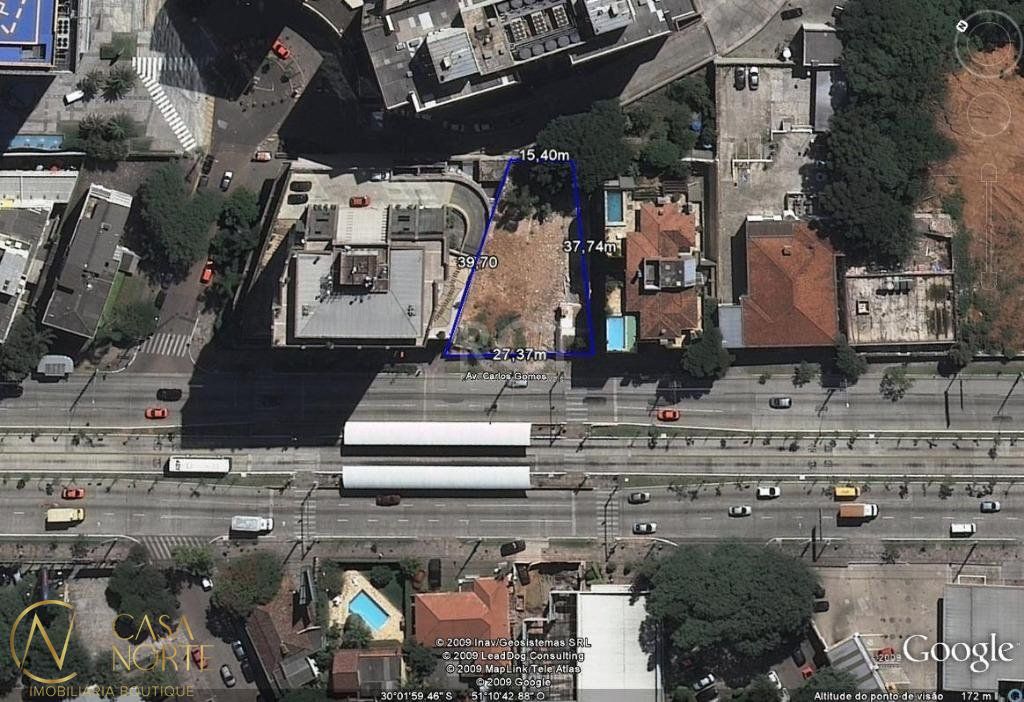 Terreno à venda  com 990m², Avenida Carlos Gomes no bairro Auxiliadora em Porto Alegre
