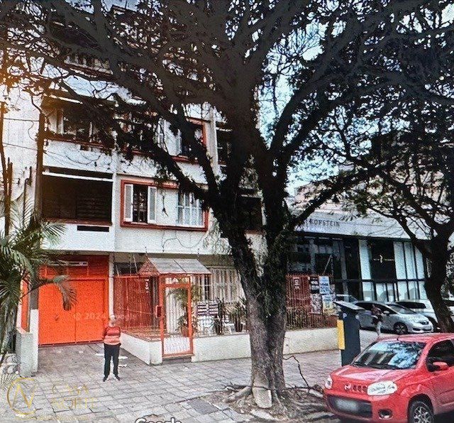 Box à venda , 12m², Rua Felipe Camarão no bairro Rio Branco em Porto Alegre