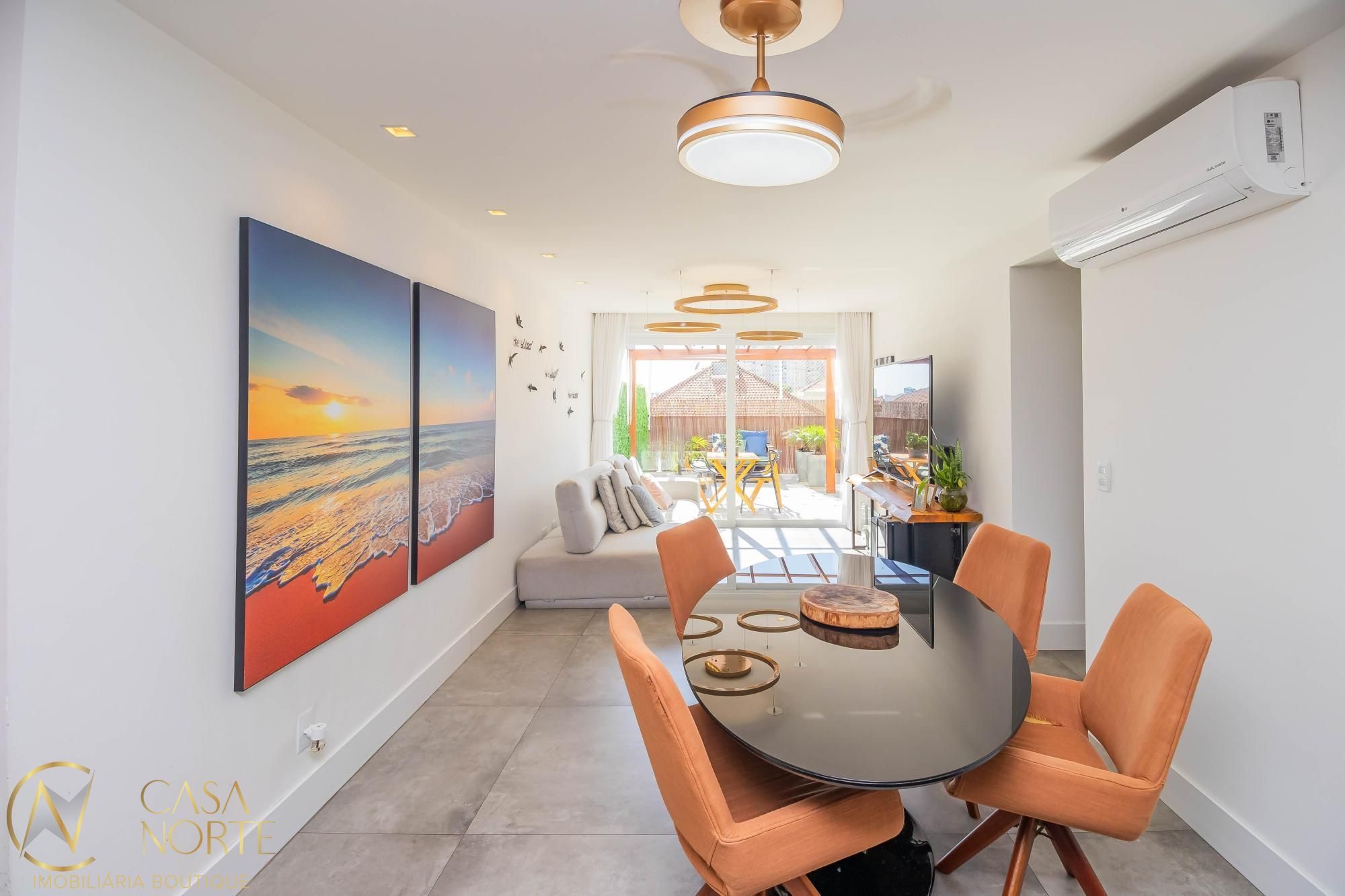 Apartamento Garden à venda com 3 quartos, 141m², 1 suíte, 2 vagas, Rua Alberto Silva no bairro Vila Ipiranga em Porto Alegre