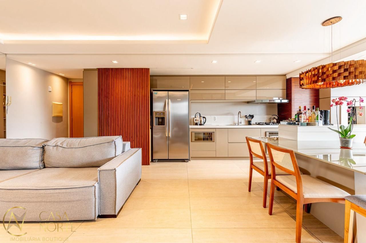 Apartamento à venda com 2 quartos, 86m², 1 suíte, 1 vaga, Luiz Manoel Gonzaga no bairro Três Figueiras em Porto Alegre