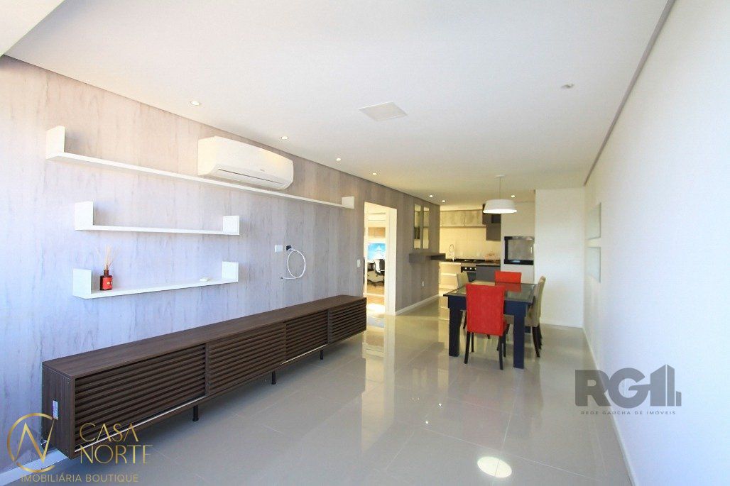 Apartamento à venda com 2 quartos, 71m², 1 suíte, 2 vagas, Rua Professor Freitas Cabral no bairro Jardim  Botânico em Porto Alegre