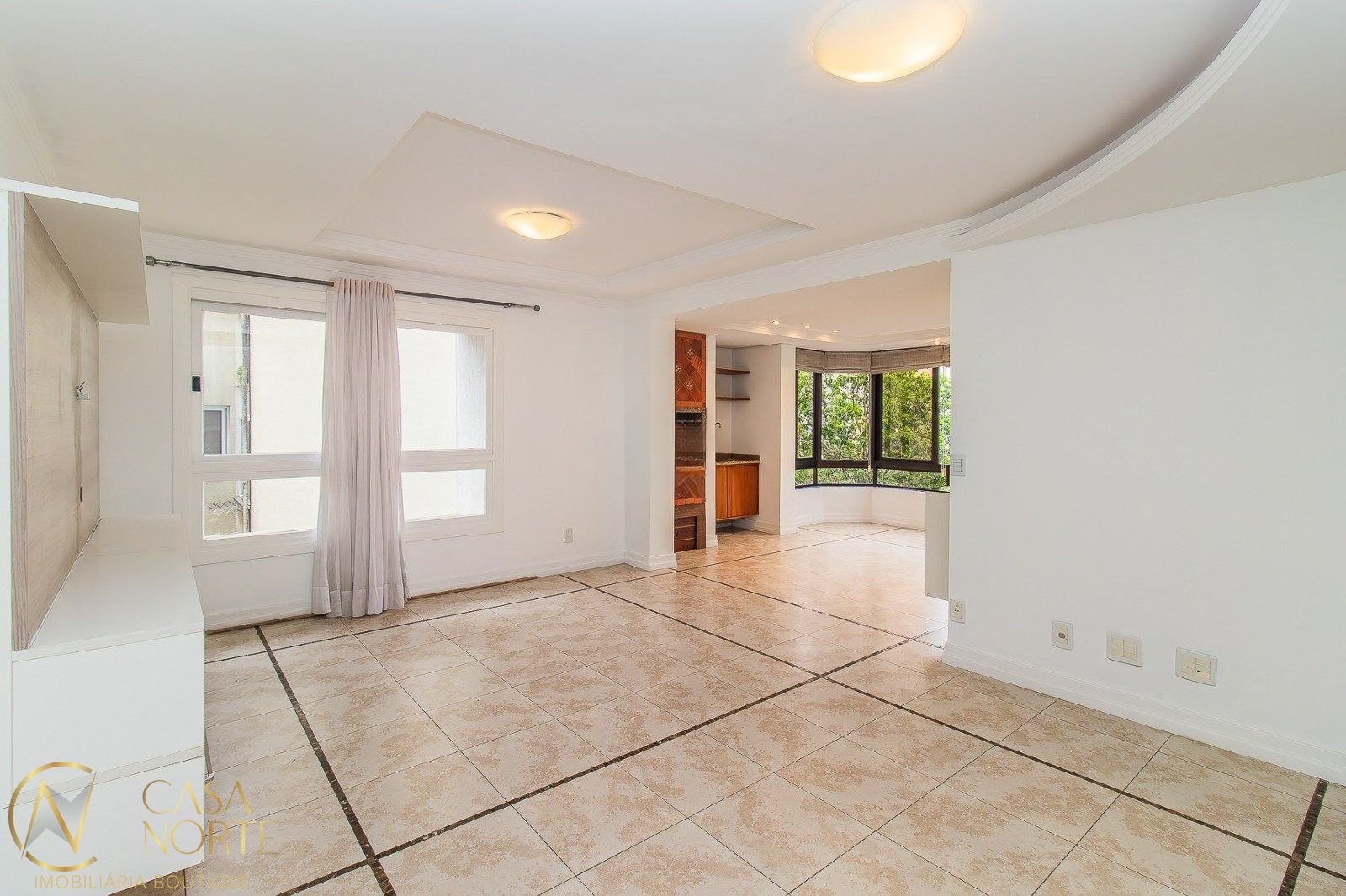 Apartamento à venda com 3 quartos, 118m², 1 suíte, 2 vagas, Rua Portugal no bairro São João em Porto Alegre