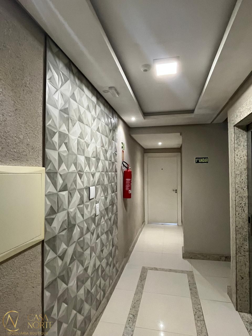 Apartamento Garden à venda com 3 quartos, 124m², 2 suítes, 1 vaga, Avenida Itajaí no bairro Petrópolis em Porto Alegre