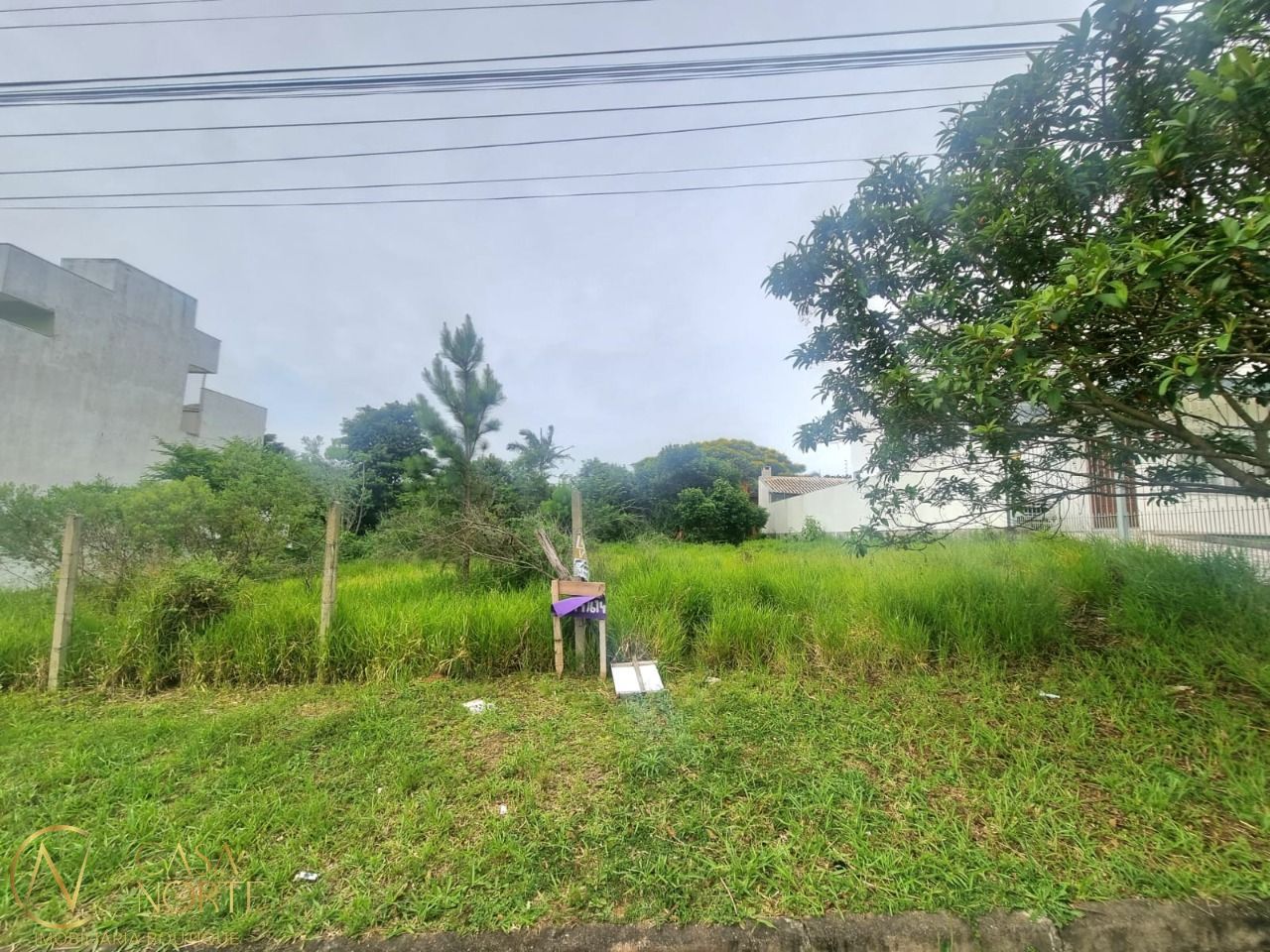 Terreno à venda , 240m², Rua Claudio da Silva Pinto no bairro Espírito Santo em Porto Alegre
