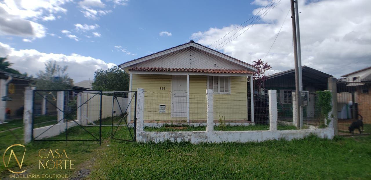 Casa à venda com 2 quartos, 85m², 3 vagas, Rua Reinaldo Muller no bairro Ponta Grossa em Porto Alegre