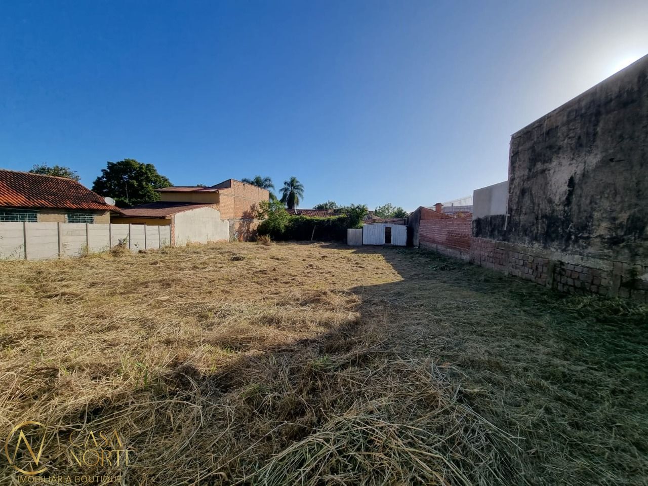 Terreno à venda  com 1110m², Rua Jacunda no bairro Guarujá em Porto Alegre