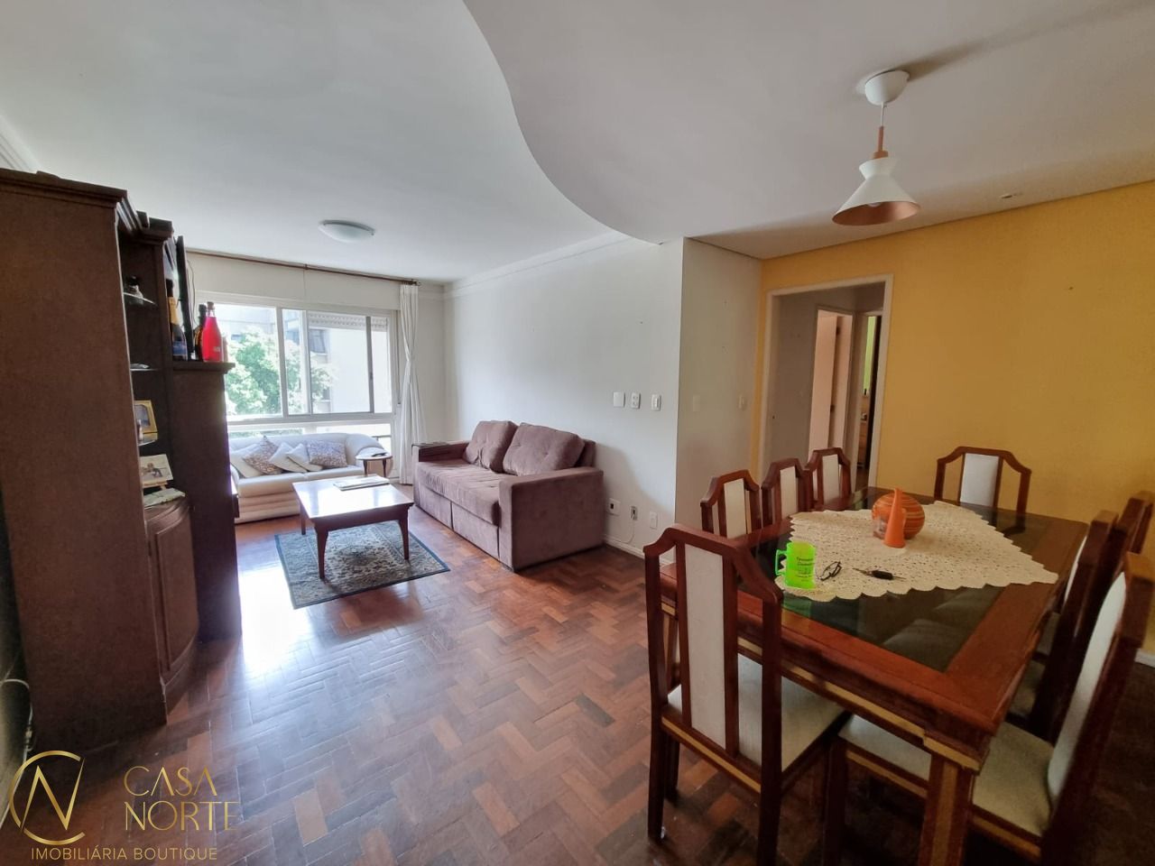 Apartamento à venda com 2 quartos, 80m², Avenida Padre Cacique no bairro Praia de Belas em Porto Alegre