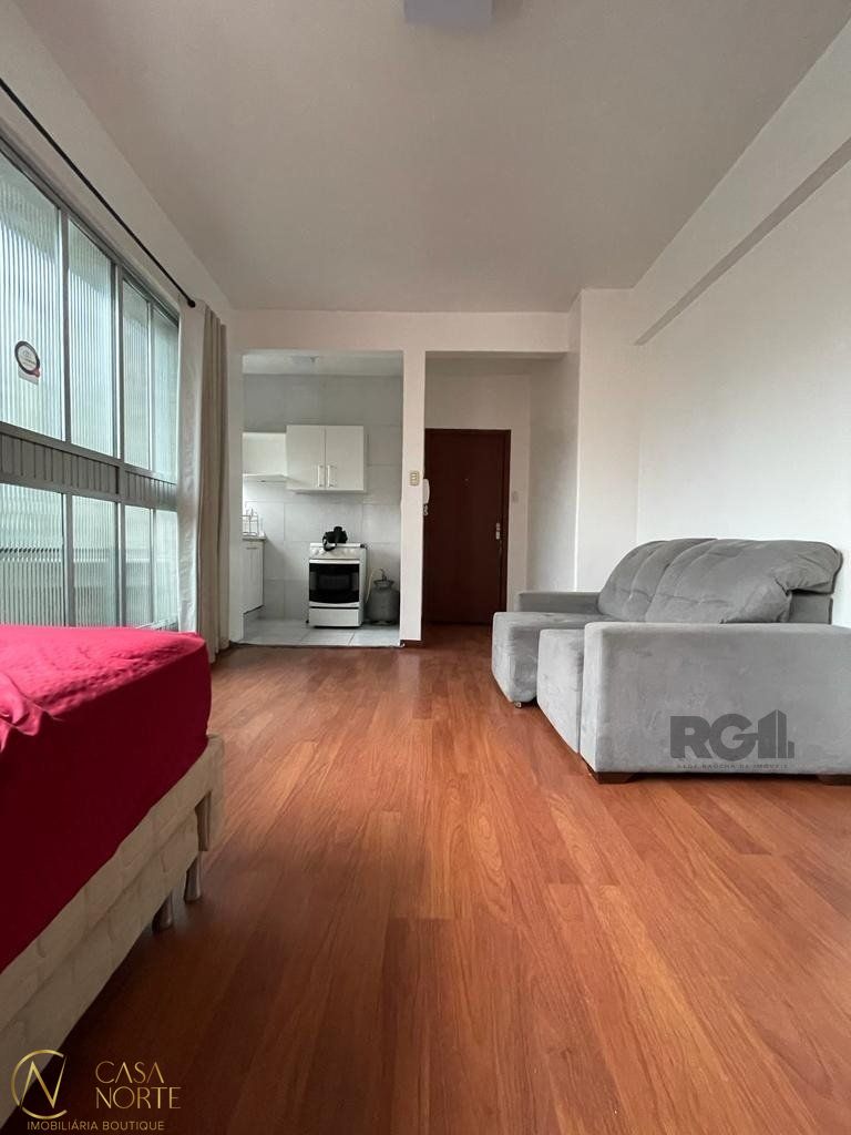 Kitnet à venda com 1 quarto, 28m², Travessa Tuyuty no bairro Centro Histórico em Porto Alegre