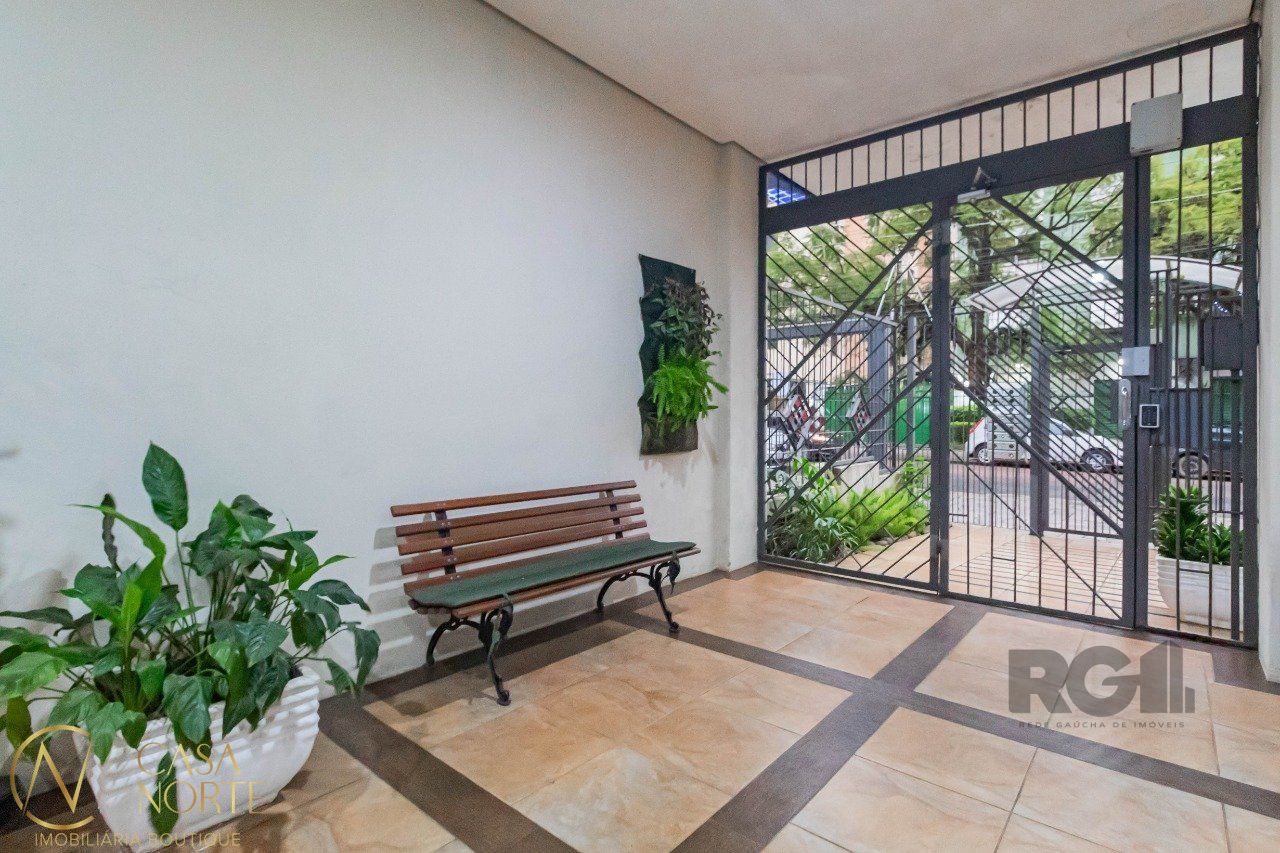 Apartamento à venda com 2 quartos, 86m², Rua Henrique Dias no bairro Bom Fim em Porto Alegre