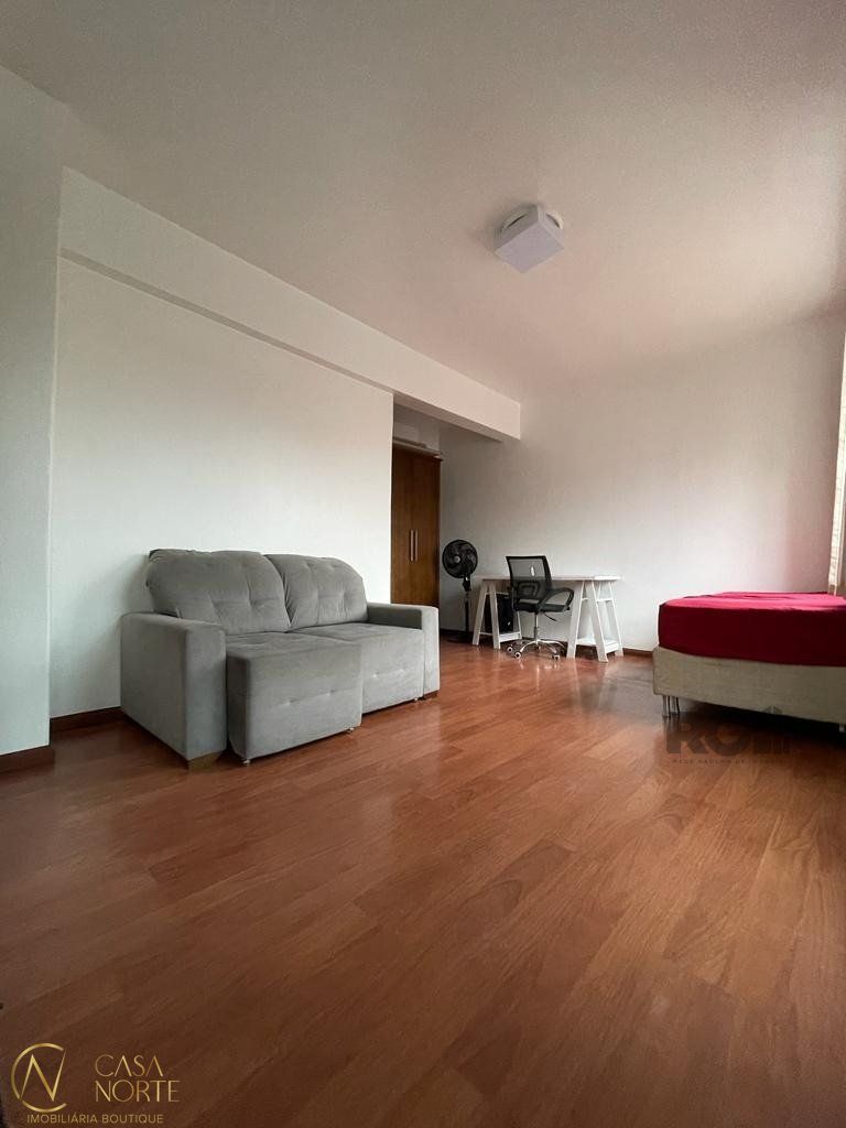 Kitnet à venda com 1 quarto, 28m², Travessa Tuyuty no bairro Centro Histórico em Porto Alegre