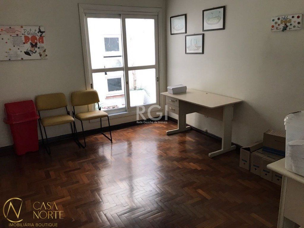 Casa Comercial à venda , 330m², Rua La Plata no bairro Jardim  Botânico em Porto Alegre
