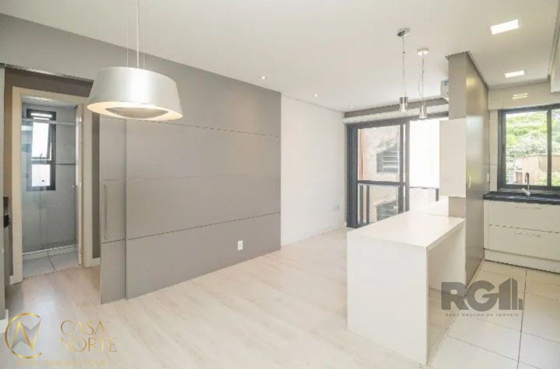 Apartamento à venda com 1 quarto, 50m², 1 vaga, Rua Veador Porto no bairro Santana em Porto Alegre