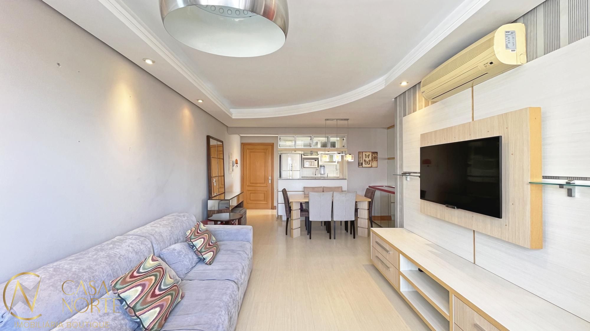Apartamento à venda com 3 quartos, 89m², 1 suíte, 2 vagas, Rua Gonçalves Dias no bairro Menino Deus em Porto Alegre