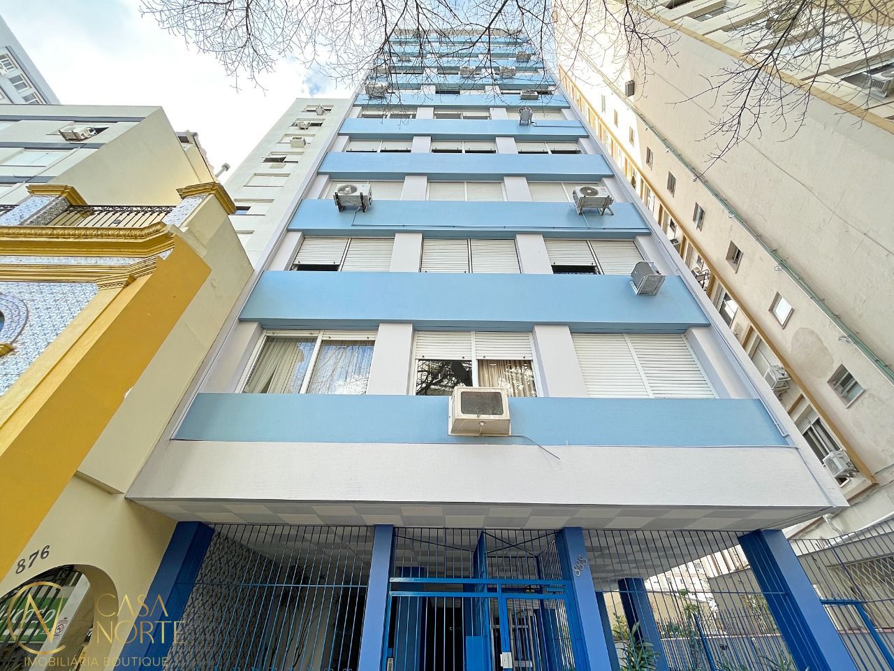 Apartamento à venda com 2 quartos, 66m², 1 vaga, Rua Duque de Caxias no bairro Centro Histórico em Porto Alegre