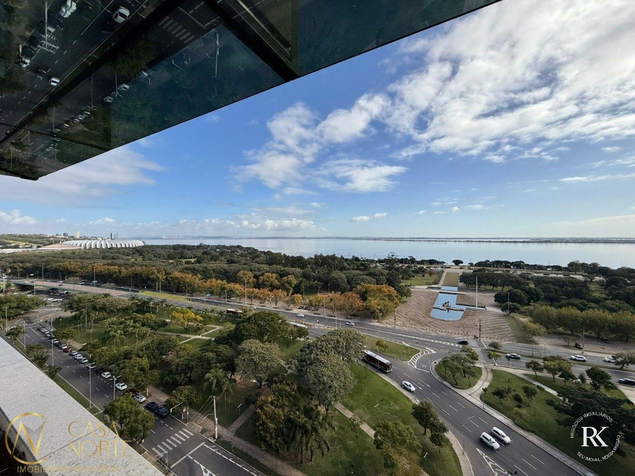 Apartamento à venda com 3 quartos, 164m², 3 suítes, 3 vagas, Praia de Belas no bairro Praia de Belas em Porto Alegre