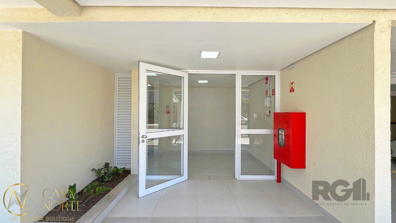 Apartamento à venda com 2 quartos, 71m², 1 suíte, 2 vagas, Rua José de Alencar no bairro Menino Deus em Porto Alegre
