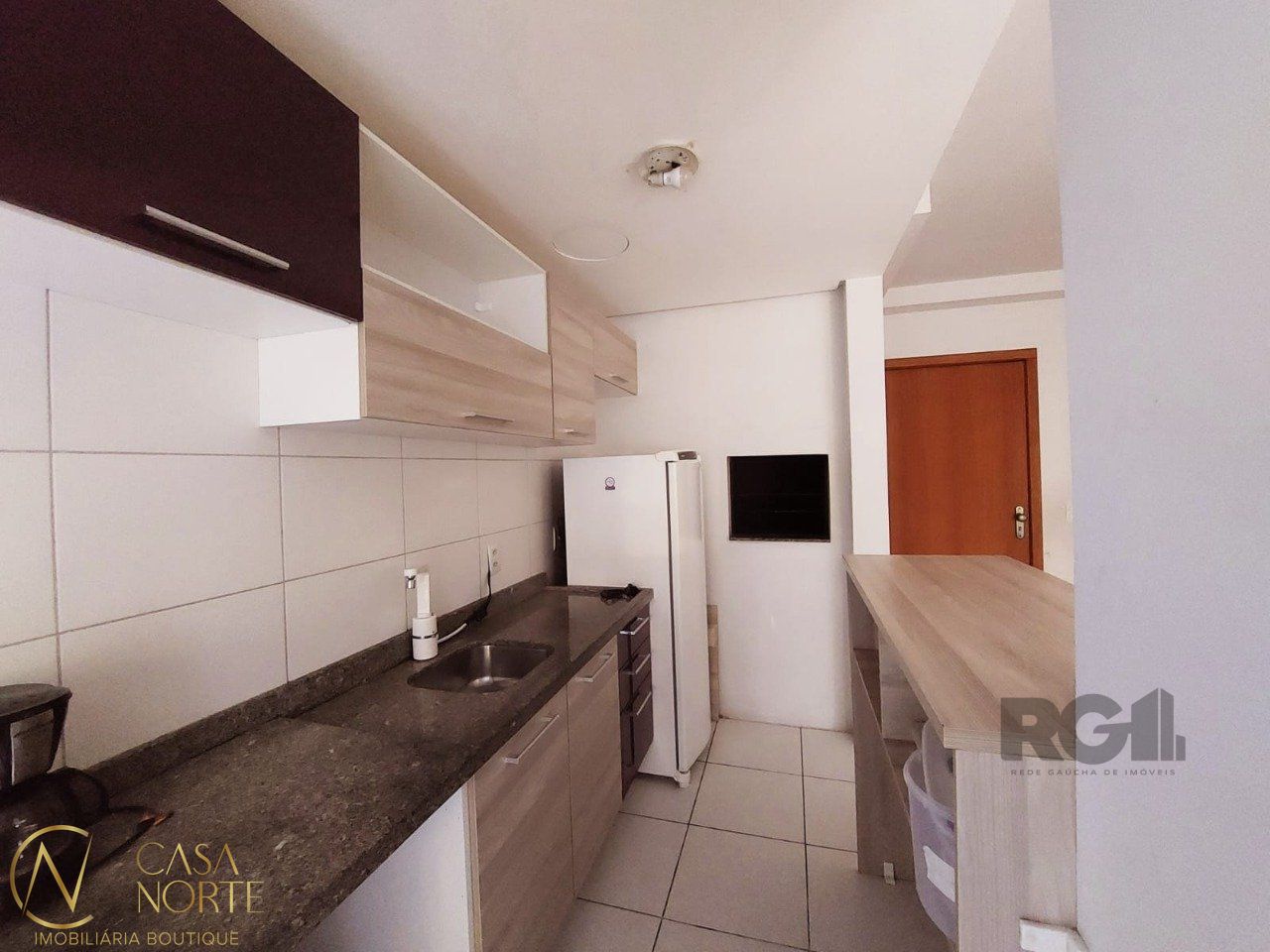 Apartamento à venda com 2 quartos, 57m², 1 vaga, Rua Mariano de Matos no bairro Santa Tereza em Porto Alegre