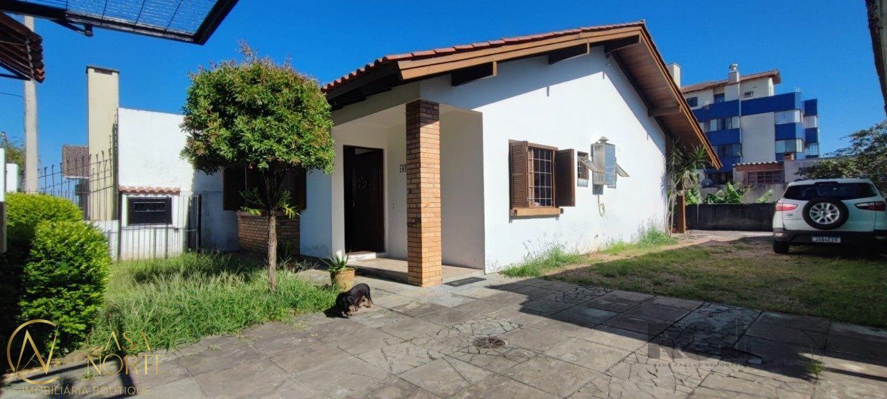 Casa à venda com 2 quartos, 100m², 6 vagas, Rua Doutor Raul Moreira no bairro Cristal em Porto Alegre