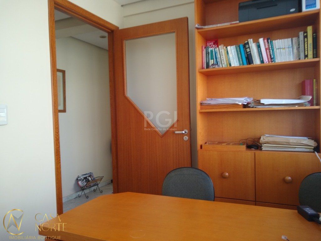 Sala Comercial à venda , 46m², Rua General João Telles no bairro Bom Fim em Porto Alegre