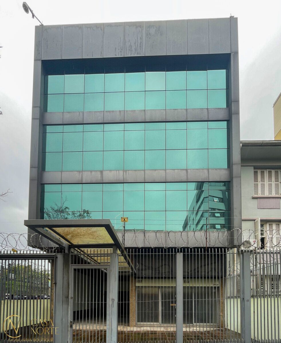 Prédio Comercial à venda com 3 quartos, 1016m², 3 vagas, Rua Conde de Porto Alegre no bairro São Geraldo em Porto Alegre