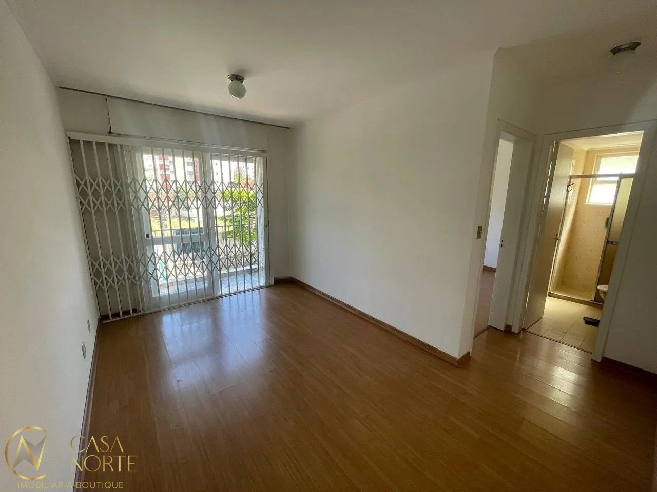 Apartamento à venda com 1 quarto, 48m², 1 vaga, Rua Gonçalves Dias no bairro Menino Deus em Porto Alegre