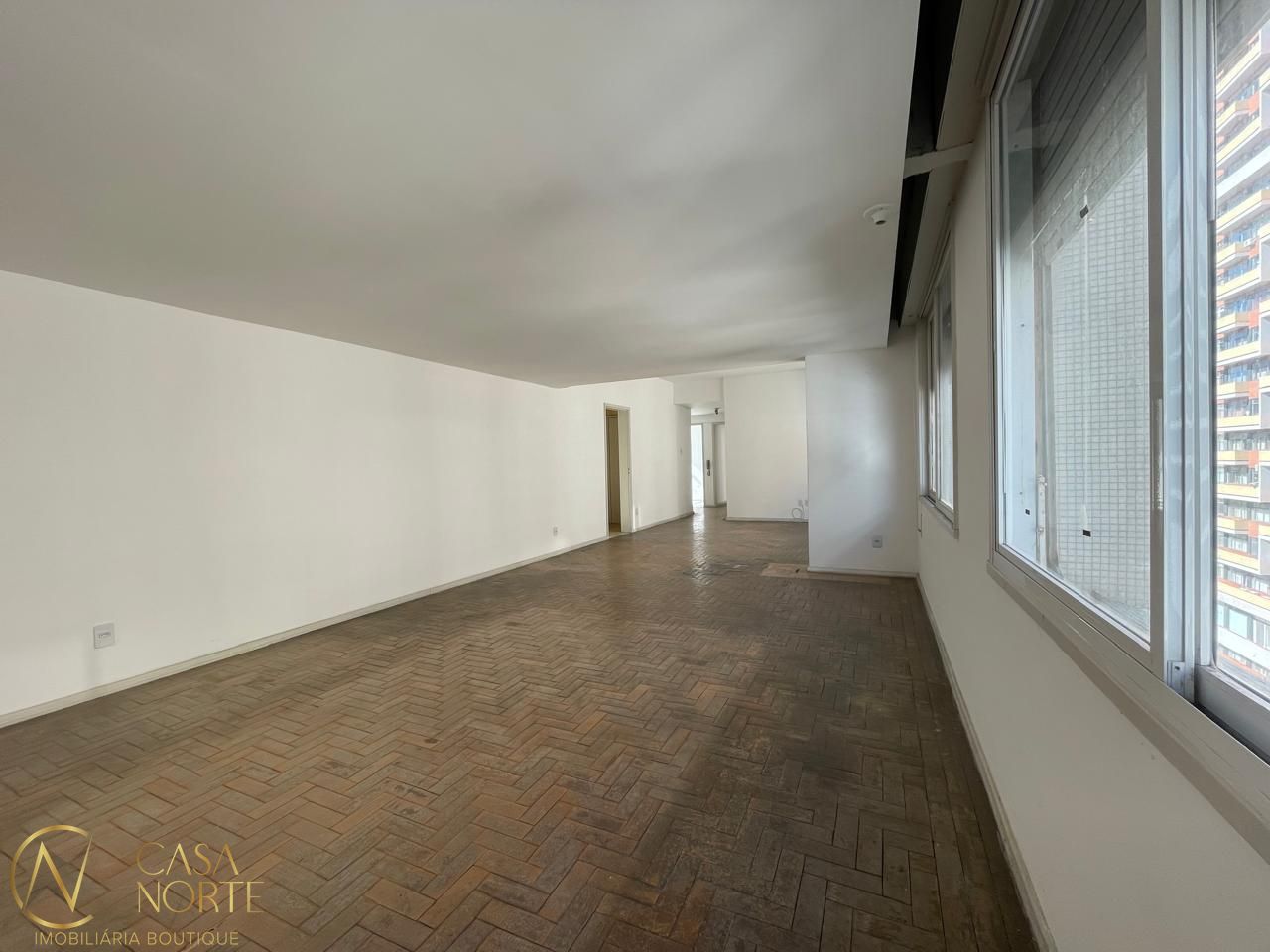 Apartamento à venda com 3 quartos, 152m², Avenida Senador Salgado Filho no bairro Centro Histórico em Porto Alegre