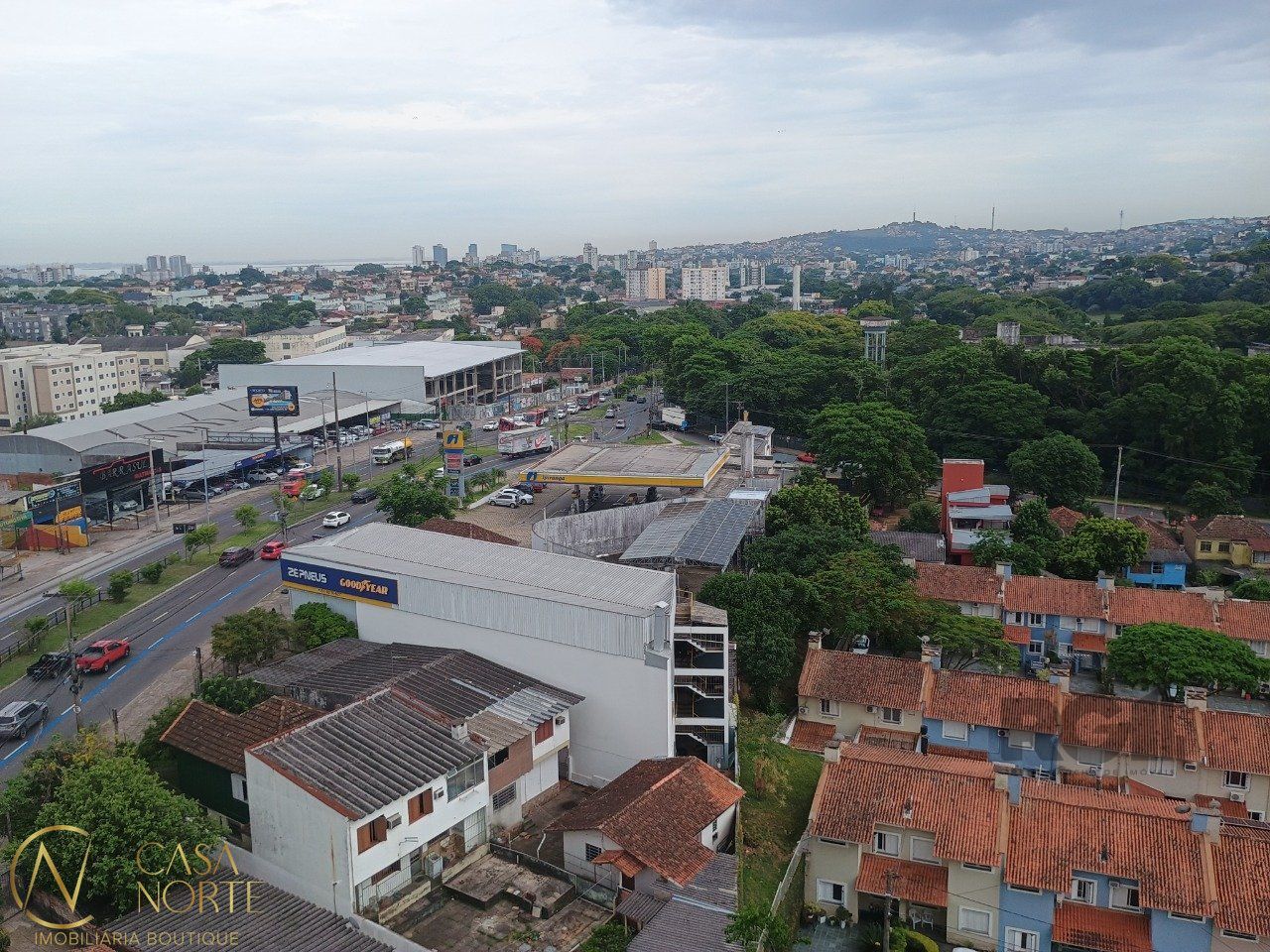 Apartamento à venda com 2 quartos, 42m², 1 vaga, Avenida da Cavalhada no bairro Cavalhada em Porto Alegre