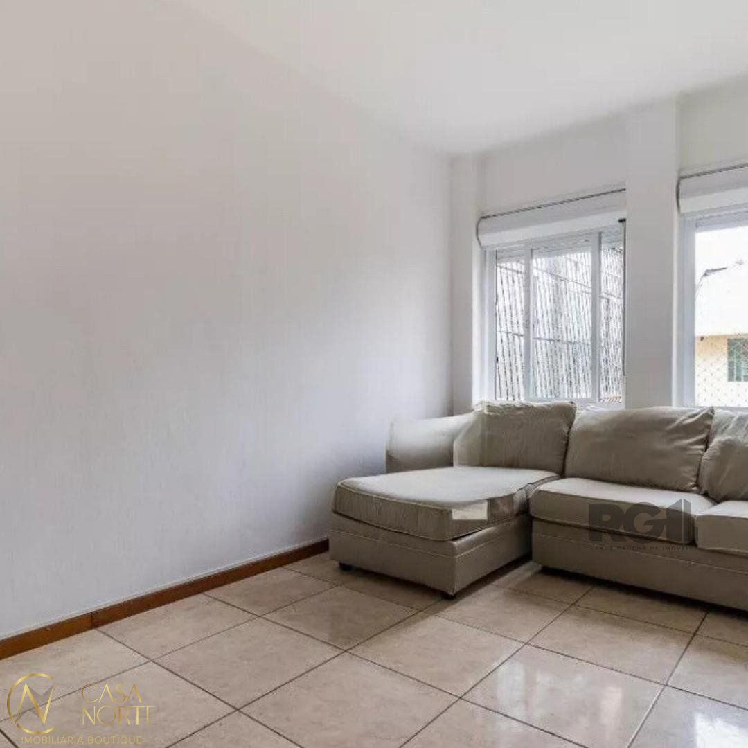 Apartamento à venda com 2 quartos, 74m², Avenida Guido Mondin no bairro São Geraldo em Porto Alegre