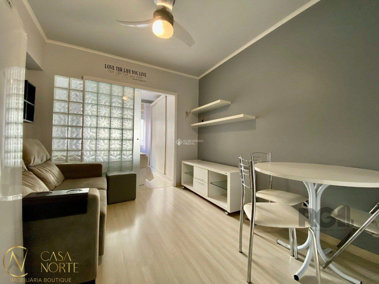Apartamento à venda com 1 quarto, 27m², Rua dos Andradas no bairro Centro Histórico em Porto Alegre