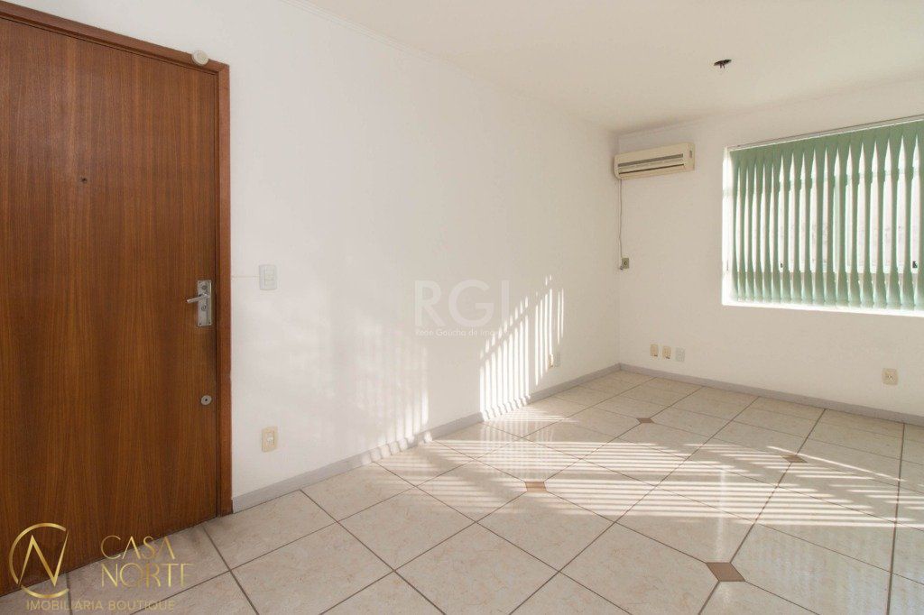Sala Comercial à venda , 32m², Avenida Independência no bairro Independência em Porto Alegre