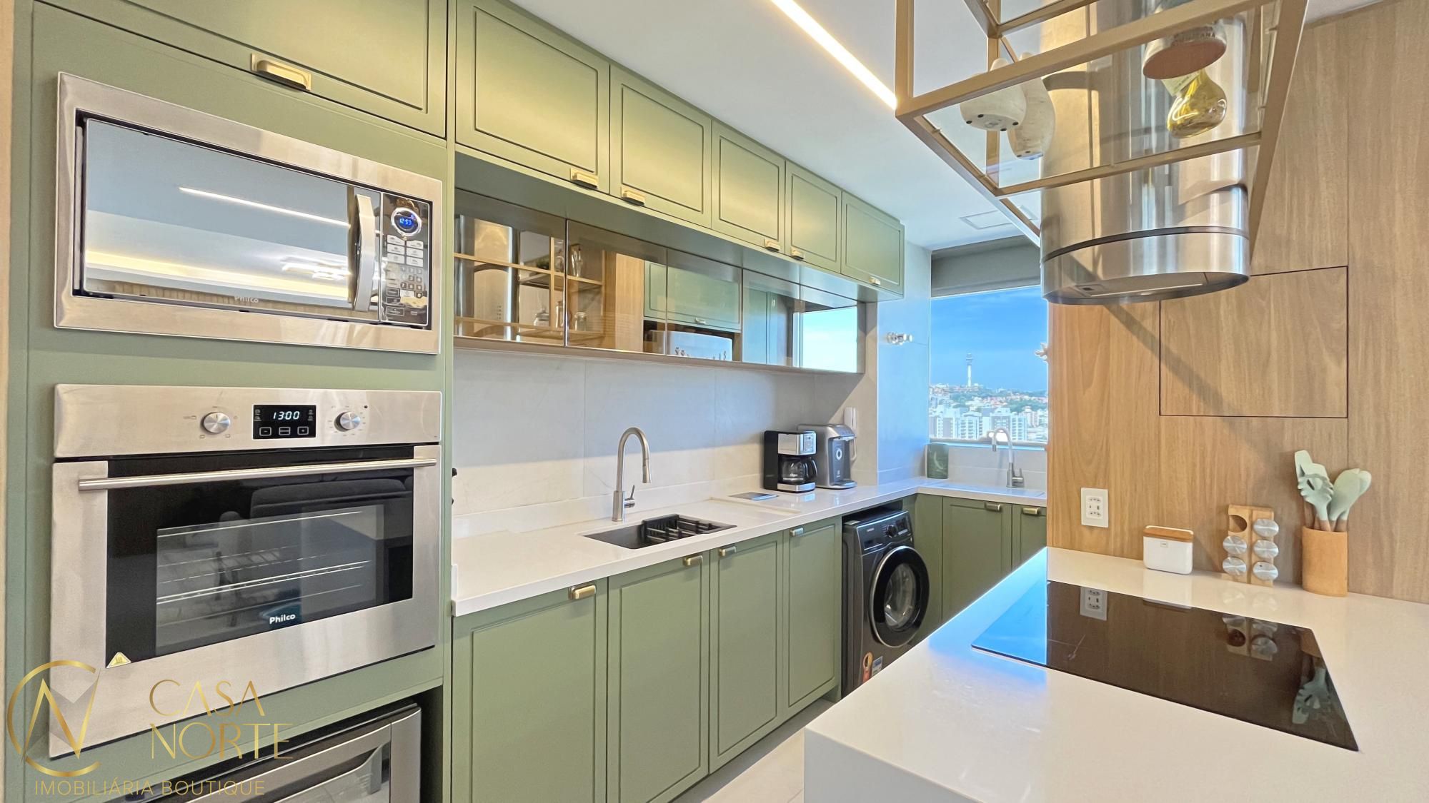Apartamento à venda com 2 quartos, 111m², 1 suíte, 1 vaga, Avenida Praia de Belas no bairro Praia de Belas em Porto Alegre