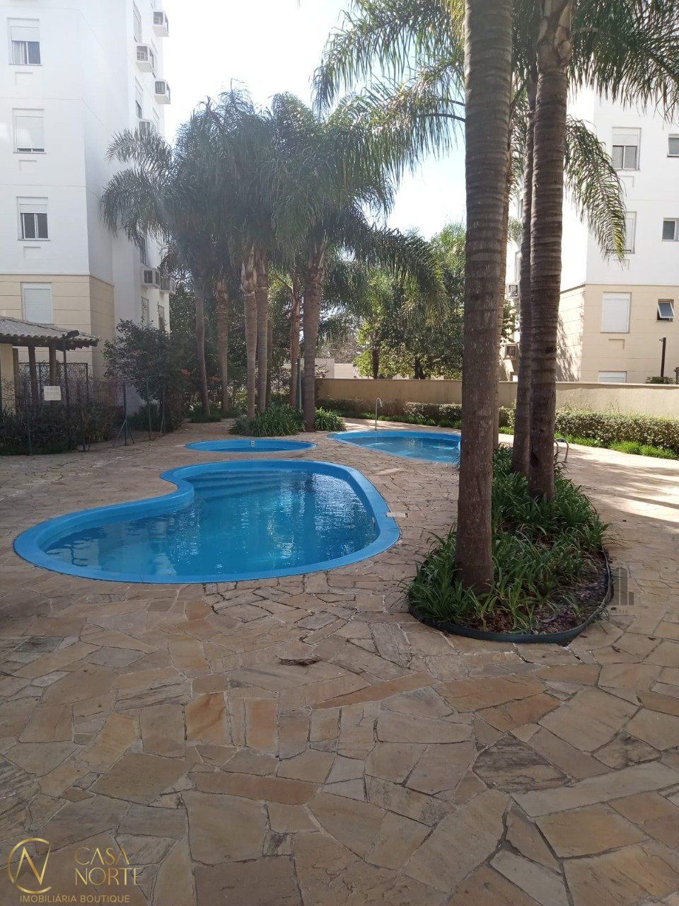 Apartamento à venda com 2 quartos, 46m², 1 vaga, Rua Coronel Massot no bairro Cristal em Porto Alegre