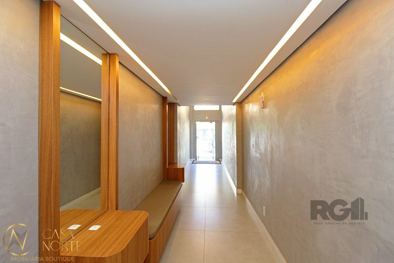 Conjunto Comercial à venda , 226m², Rua Felipe Camarão no bairro Rio Branco em Porto Alegre